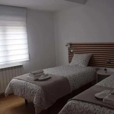 Inmejorable Cerca Estacion Delicias Con Garaje דירה