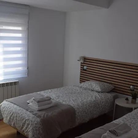 Inmejorable Cerca Estacion Delicias Con Garaje דירה